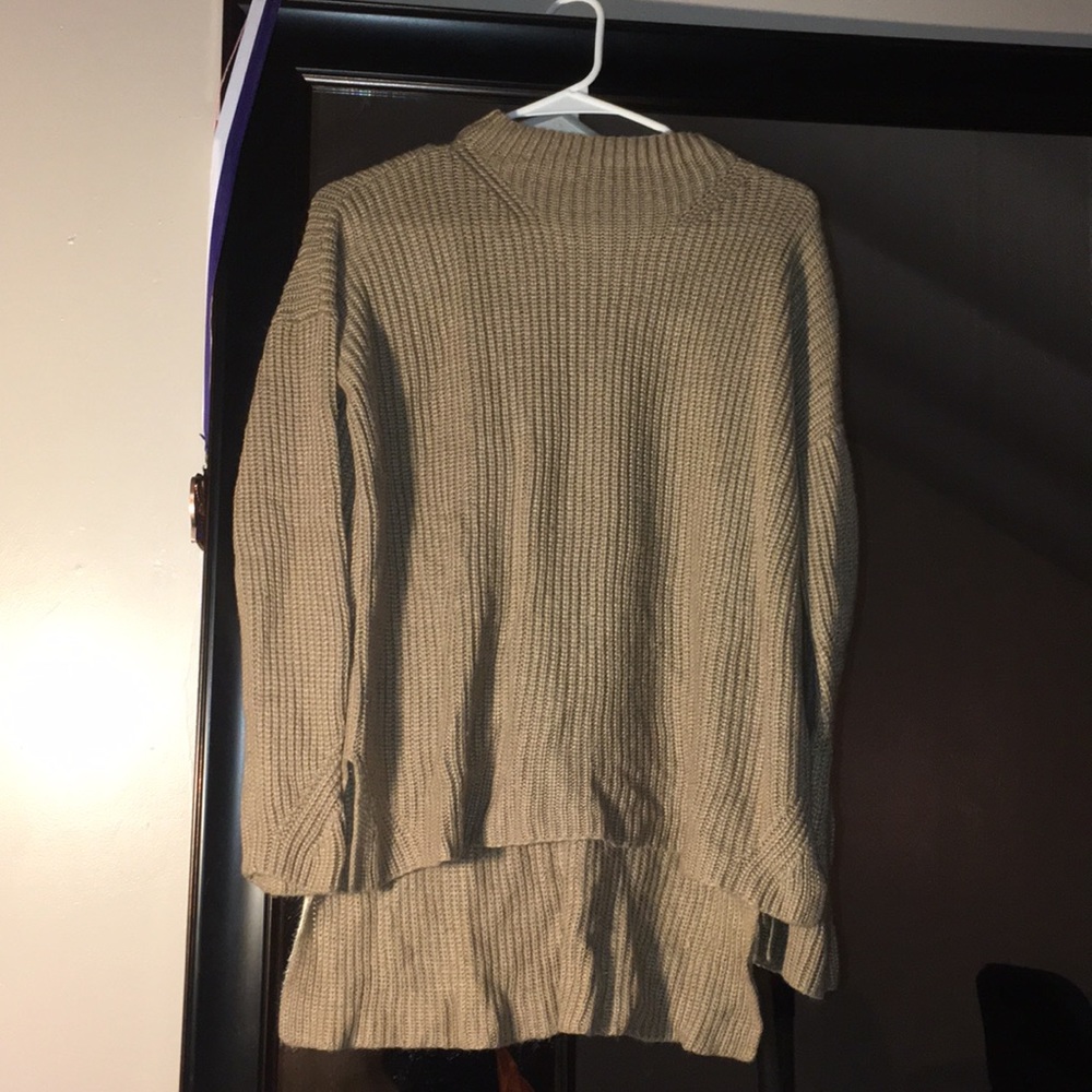 Knit sweater